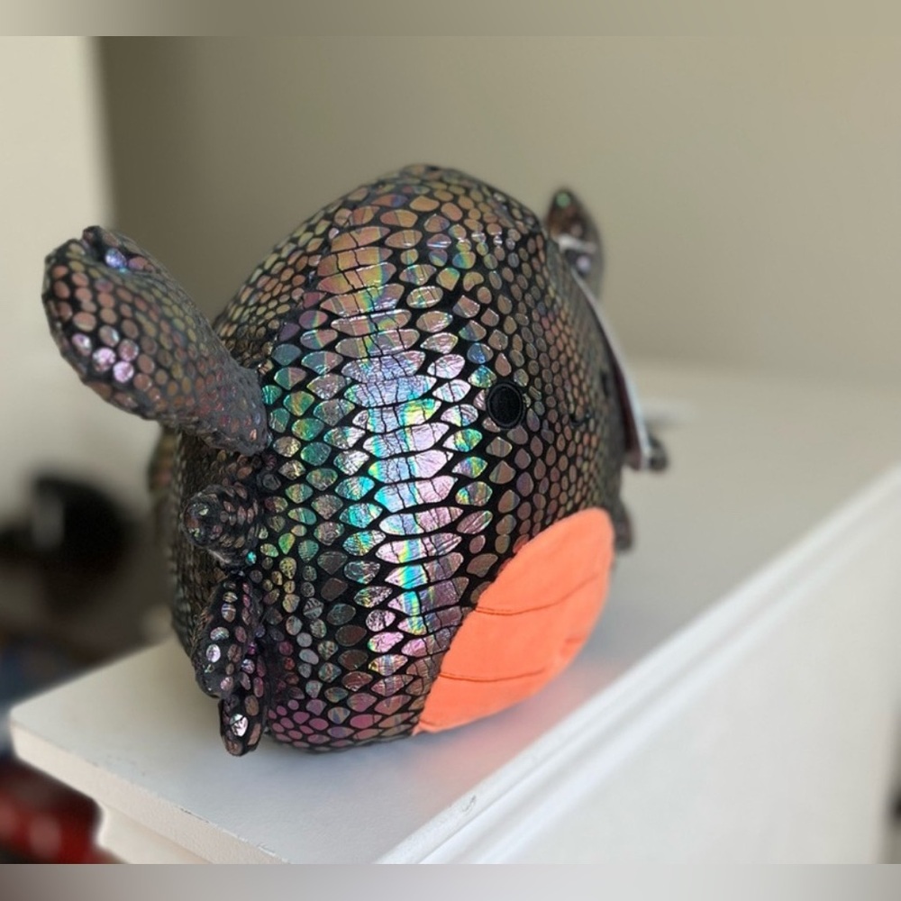 Squishmallow Samanthe The Shimmery Scorpion 8in 2021 Edition - Picture 6 of 10